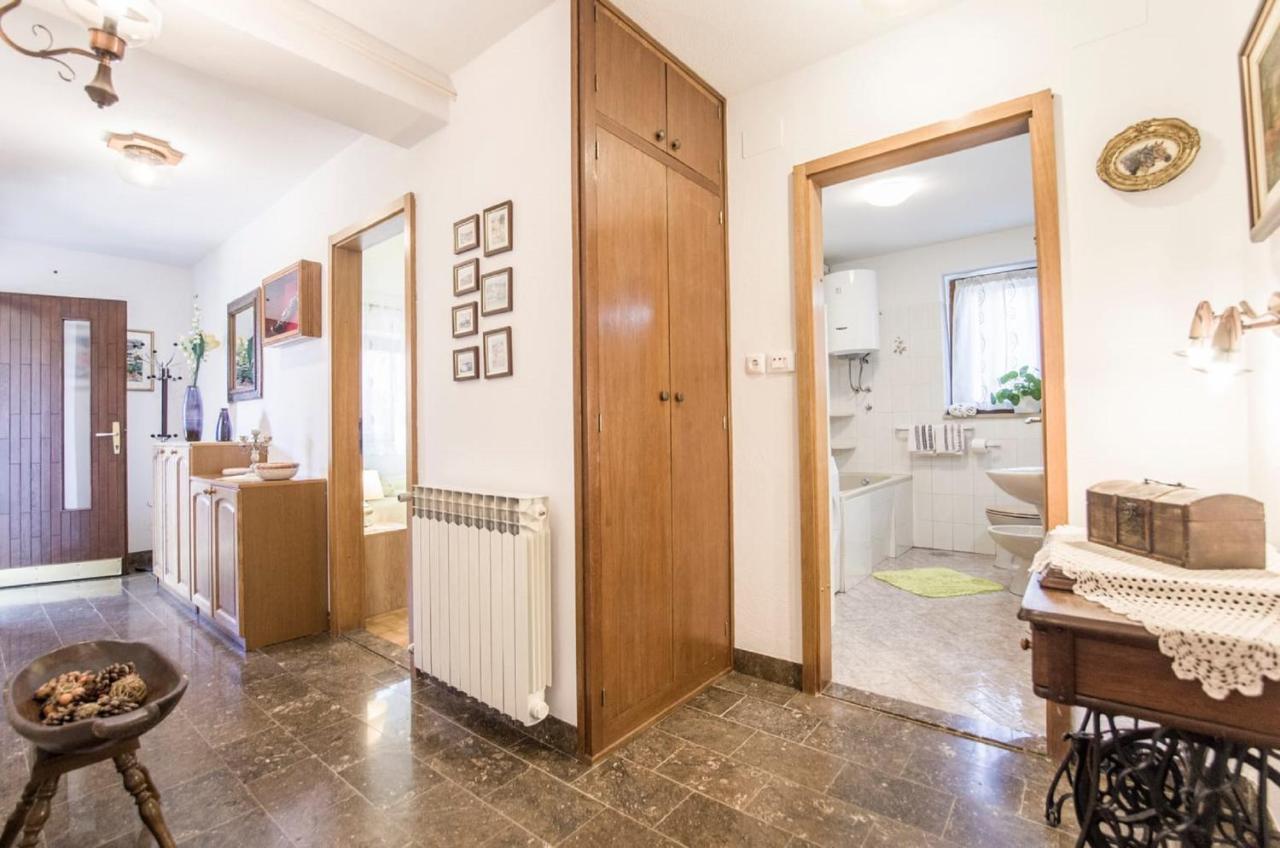Holiday Home Villa Spilla Селка Екстер'єр фото