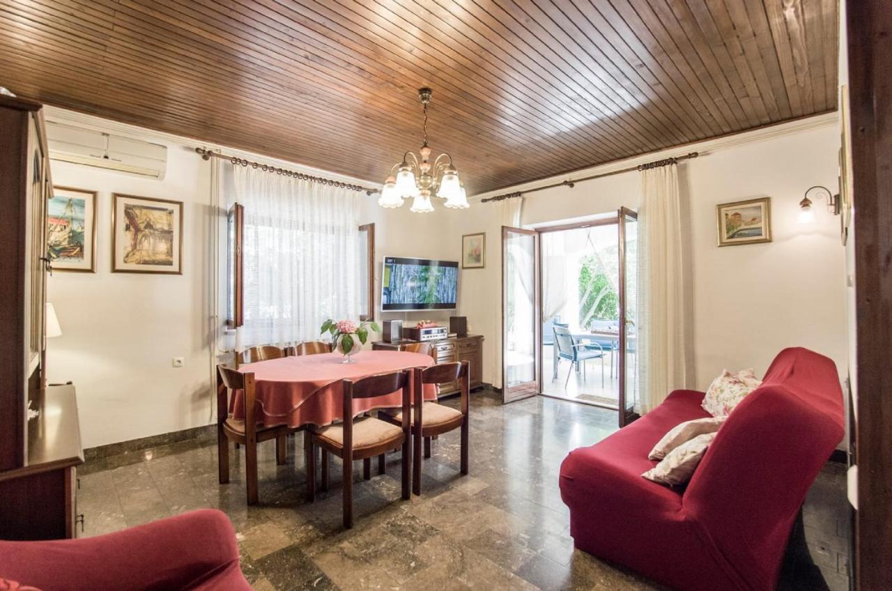 Holiday Home Villa Spilla Селка Екстер'єр фото
